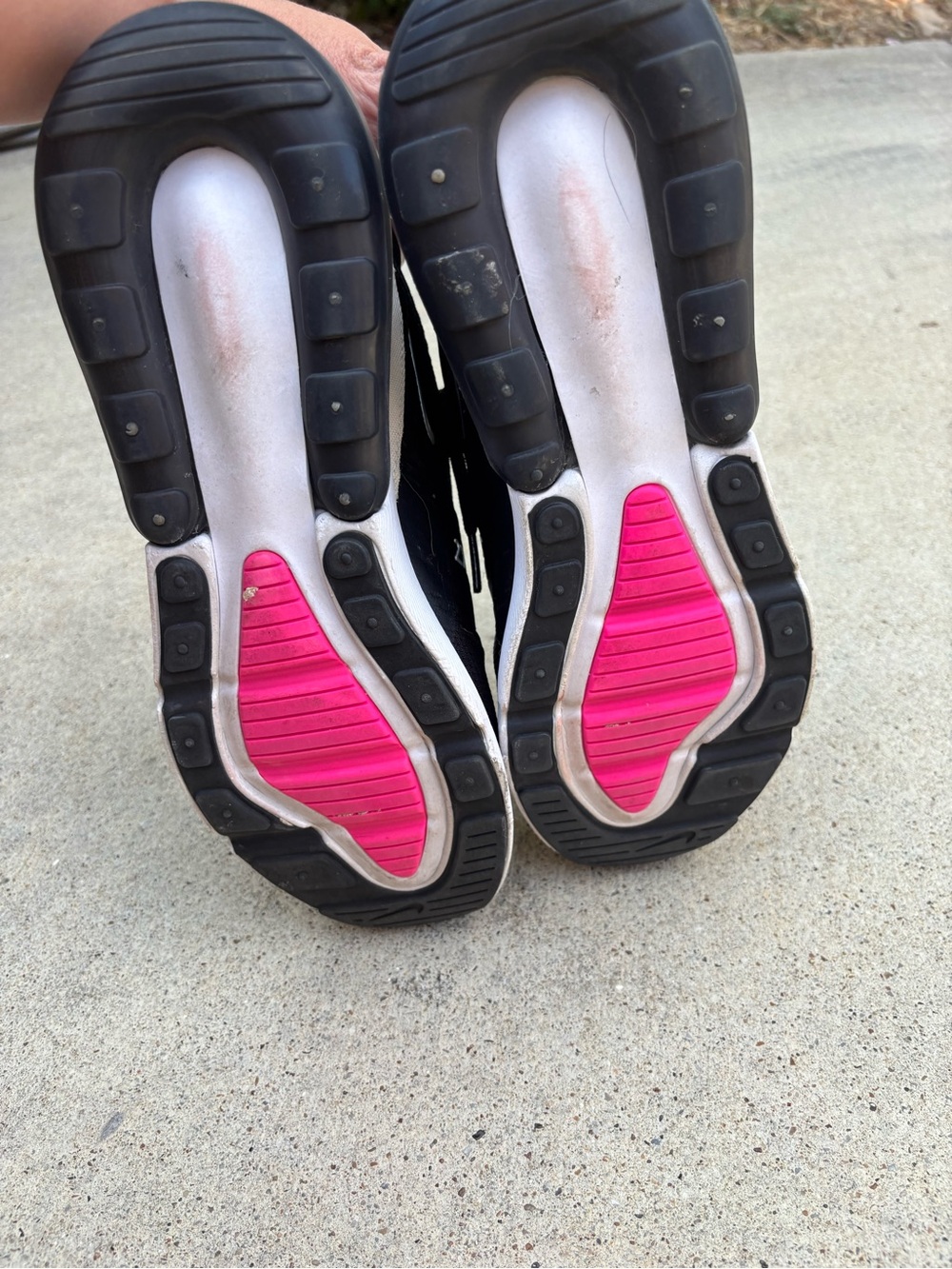 Nike Black/White Air Max 270 Athletic Sneakers - Picture 6 of 8